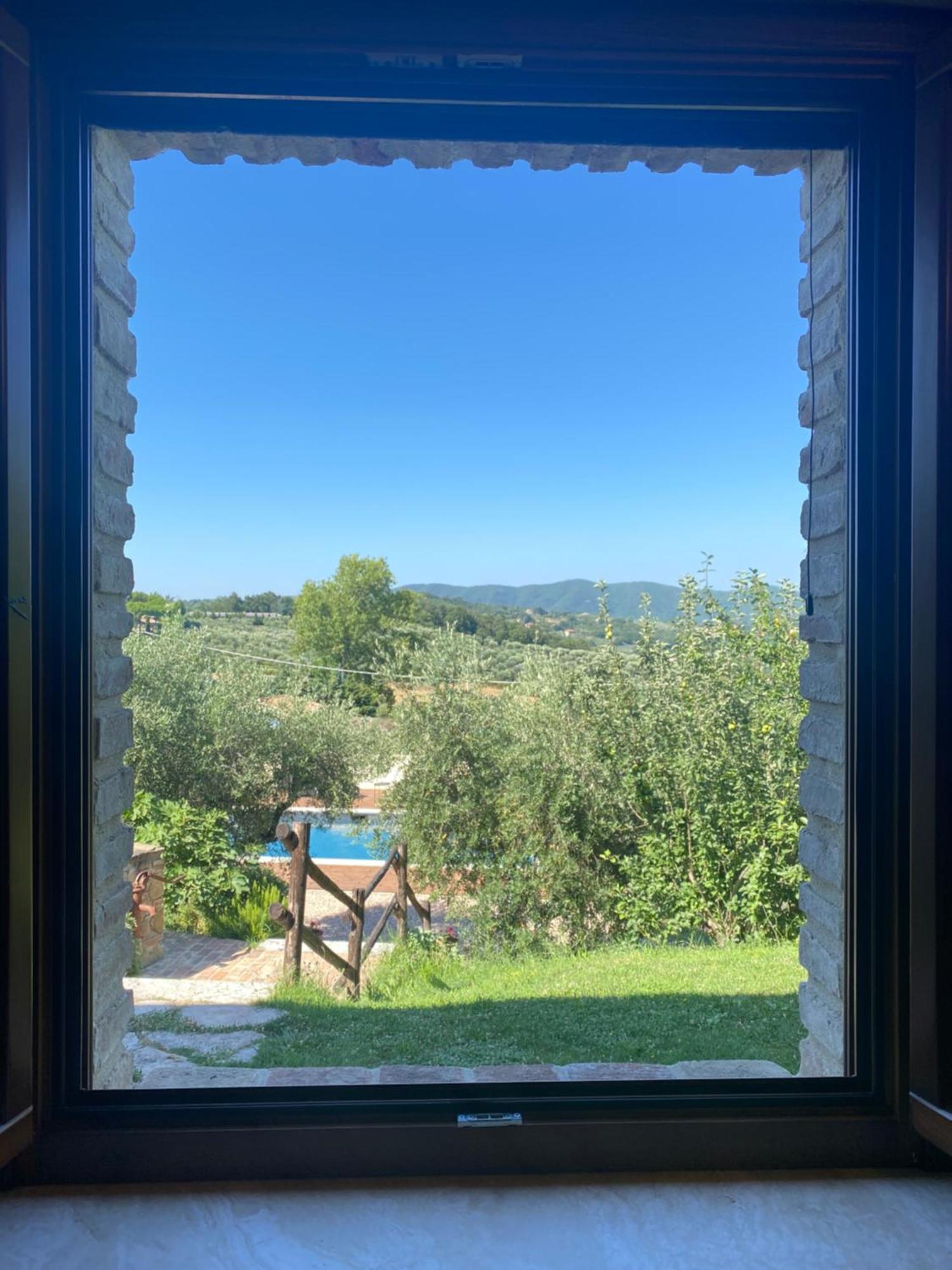 Agriturismo Sant'Angelo Holiday Farm Gualdo Cattaneo Exterior foto